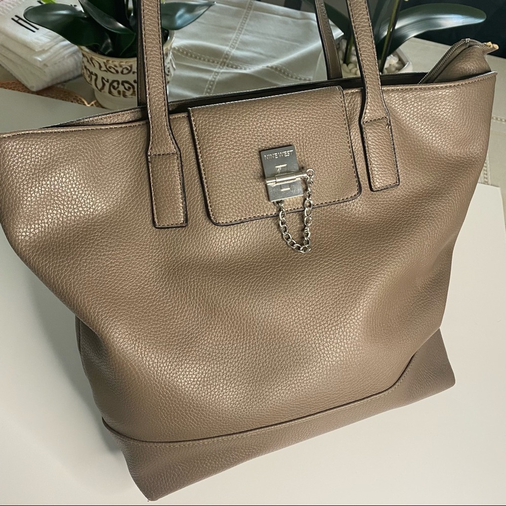 Women Nine West Tote Handbag